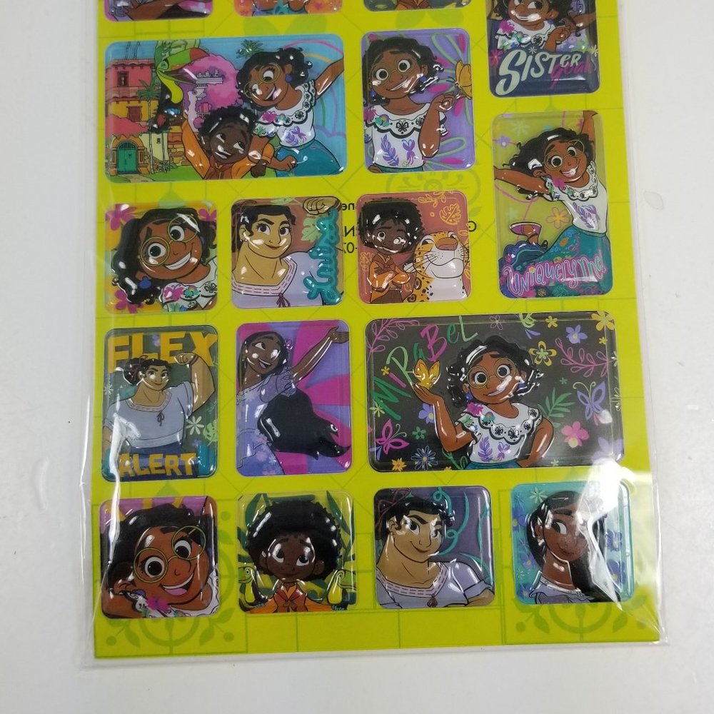 Encanto dimensional Stickers 3D - Picture 2 of 7